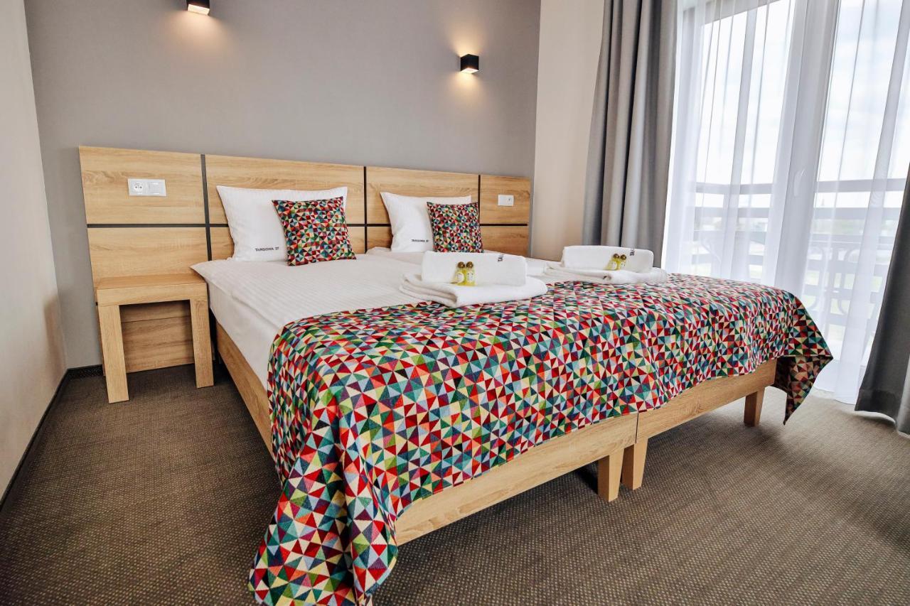 Targowa37 Uniejow Bed & Breakfast Екстериор снимка