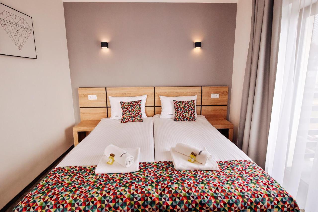 Targowa37 Uniejow Bed & Breakfast Екстериор снимка